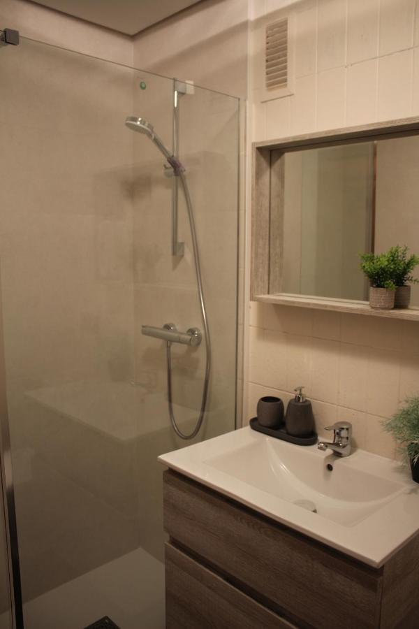 Aguilafuente Apartment *